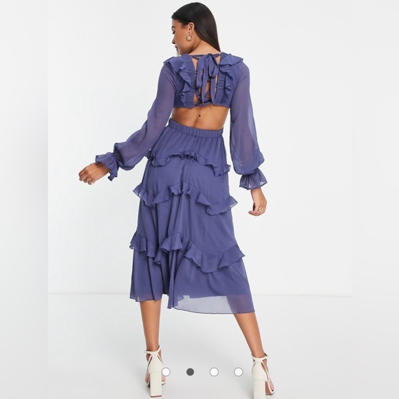 ☔️ASOS Designed Tiered Ruffle Midi Dress with Elastic Waist & Lace up Back - Picture 2 of 7